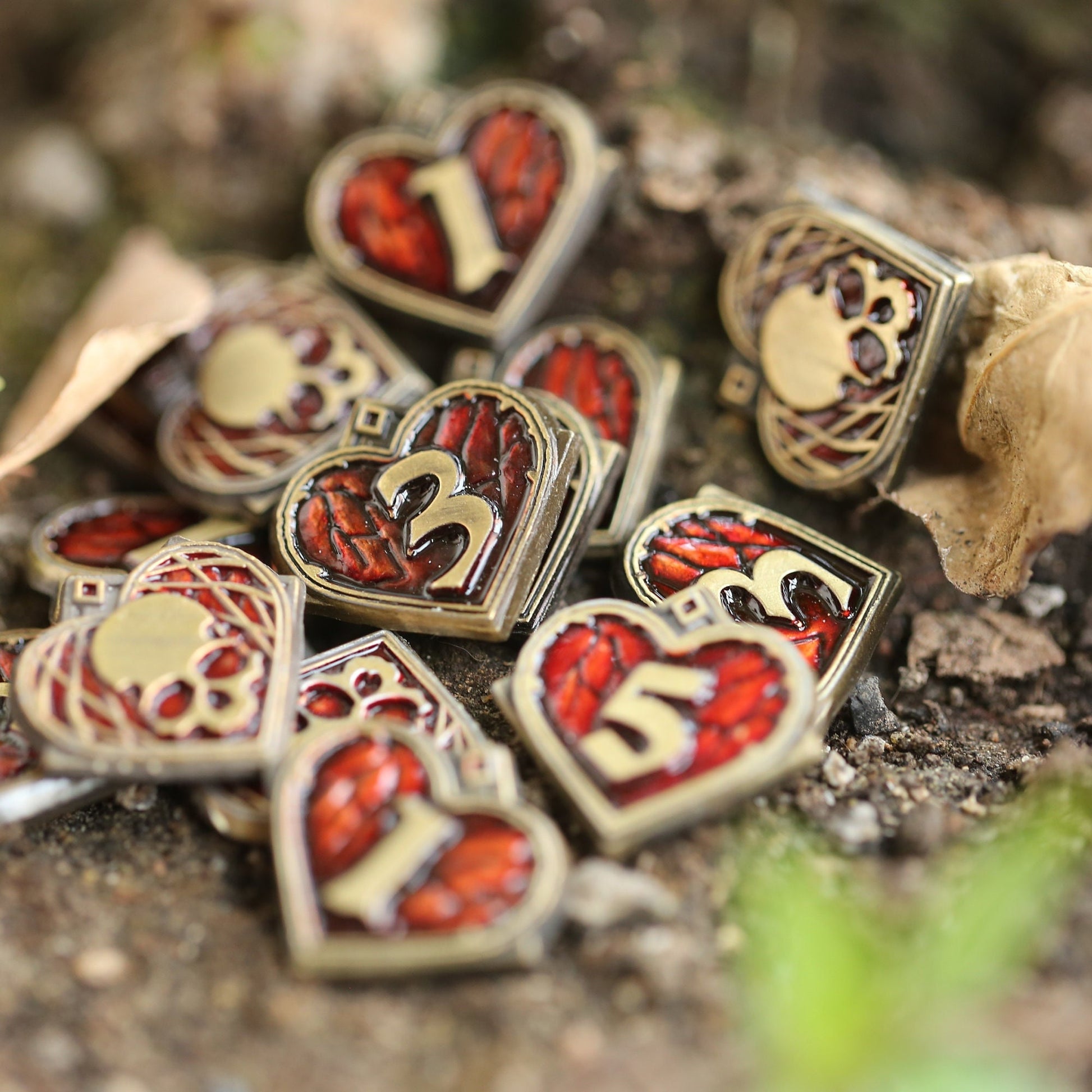 10x 1s, 3s, 5s Health Upgrade Metal Tokens for Board Game, Wound Counter, Damage, Blood (double-sided, metal, 20mm in diameter)