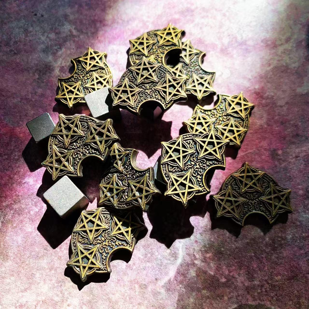 10x 1s, 3s Charge tokens for Arkham Horror LCG | Enchanted Blade (metal, single-sided, mirrored)