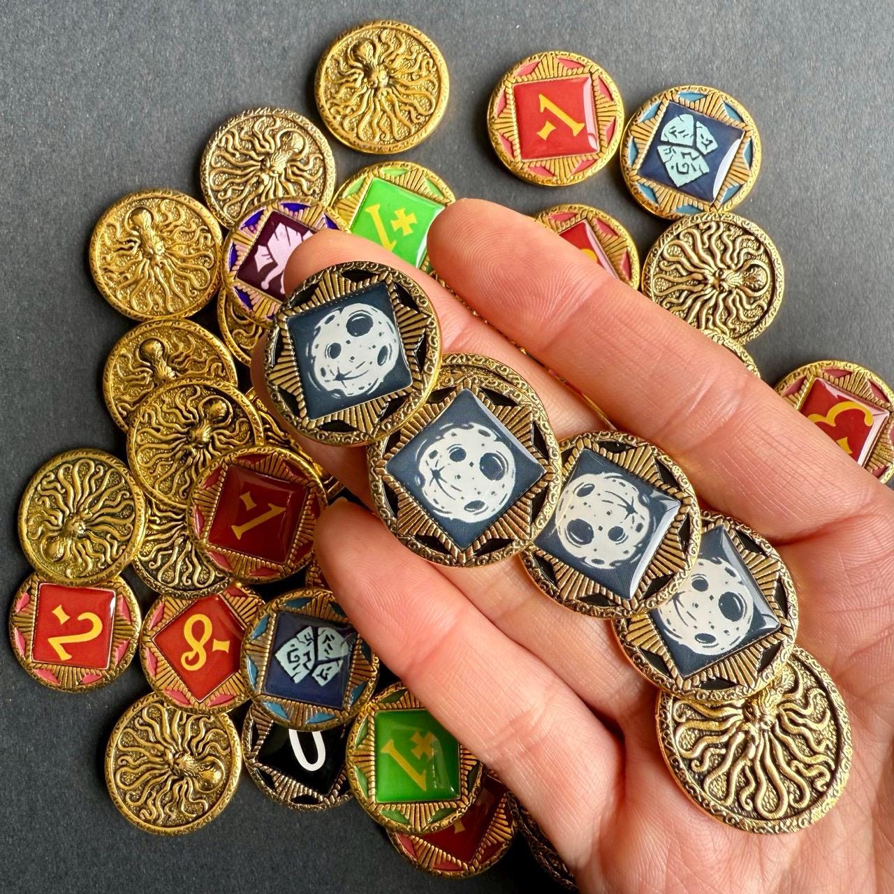 74x Metal Chaos Tokens, Frost Bless & Curse Token Upgrades for