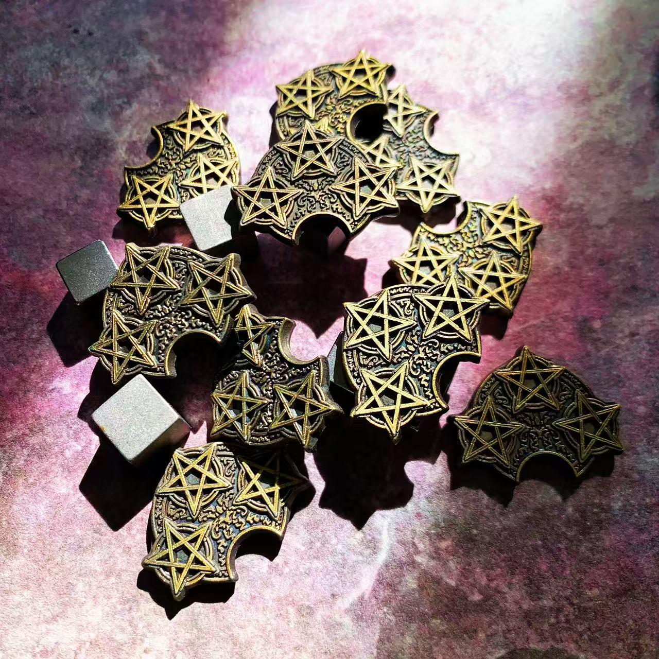 Secrets tokens for Arkham Horror LCG (metal, single-sided, mirrored) Ammo Token Keys Flash Light Stun Tokens