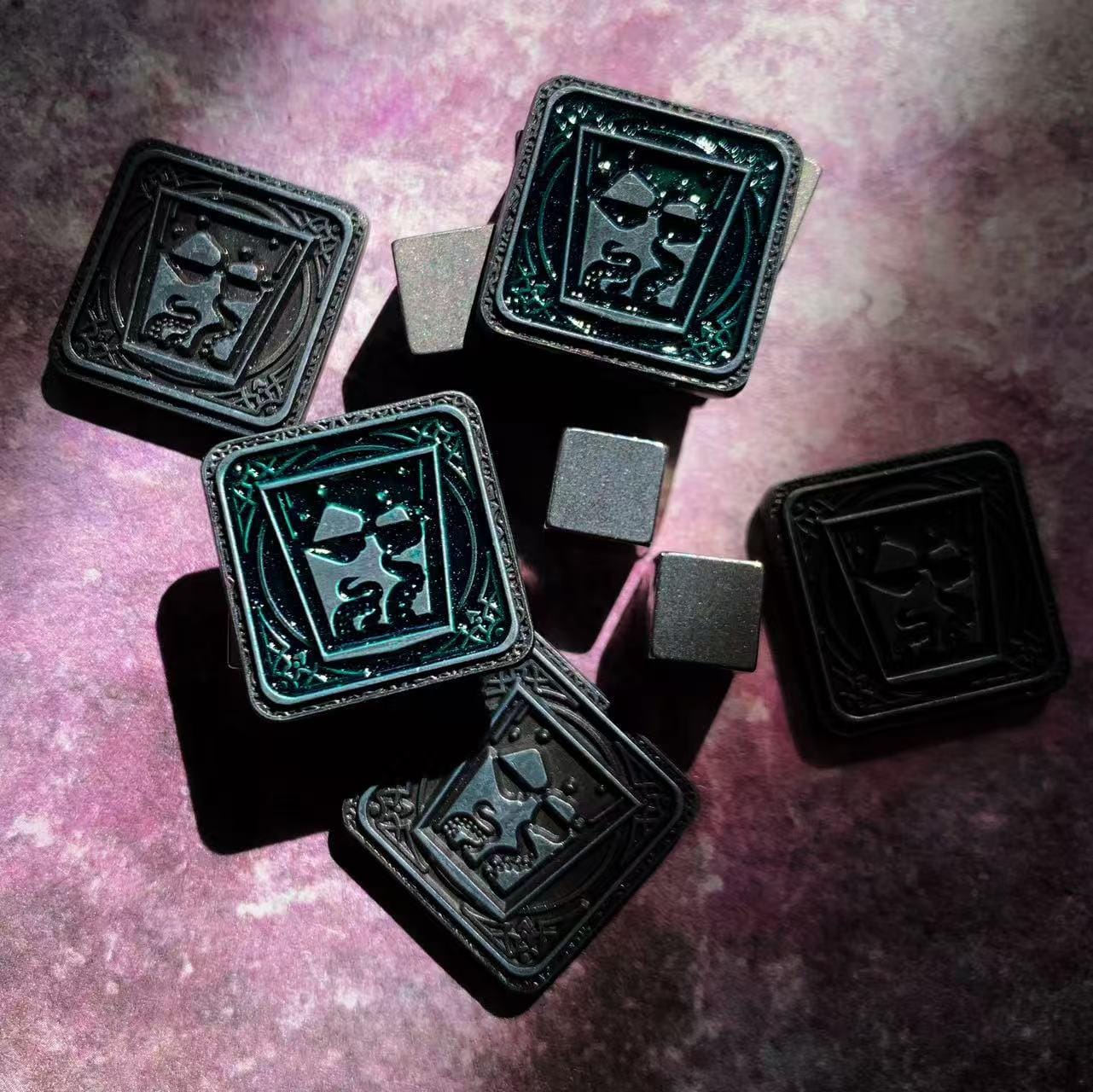 Secrets tokens for Arkham Horror LCG (metal, single-sided, mirrored) Ammo Token Keys Flash Light Stun Tokens