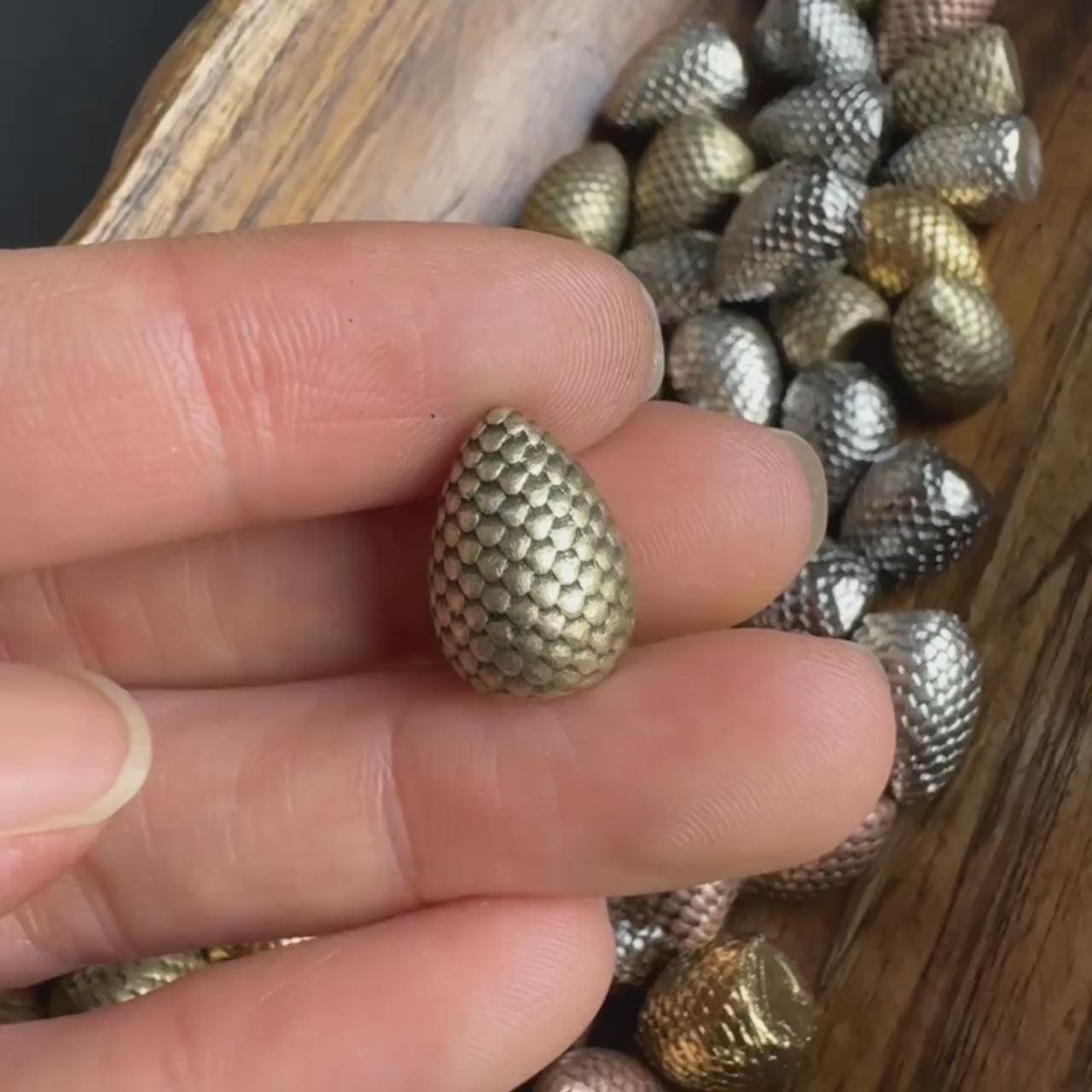 60x Dragon Eggs, Metal Board Game Upgrade Tokens, 5 colored Wingspan Wyrmspan Markers